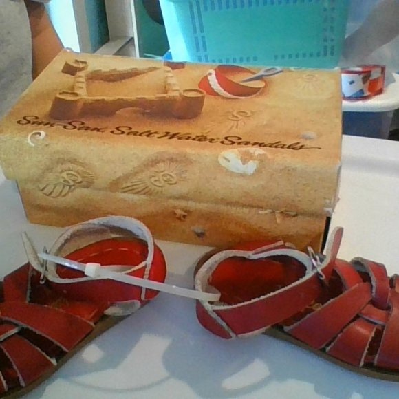 NWT Red Salt Water Sandals by Hoy - Picture 3 of 8